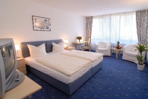 HAK Hotel am Klostersee Sindelfingen Buitenkant foto